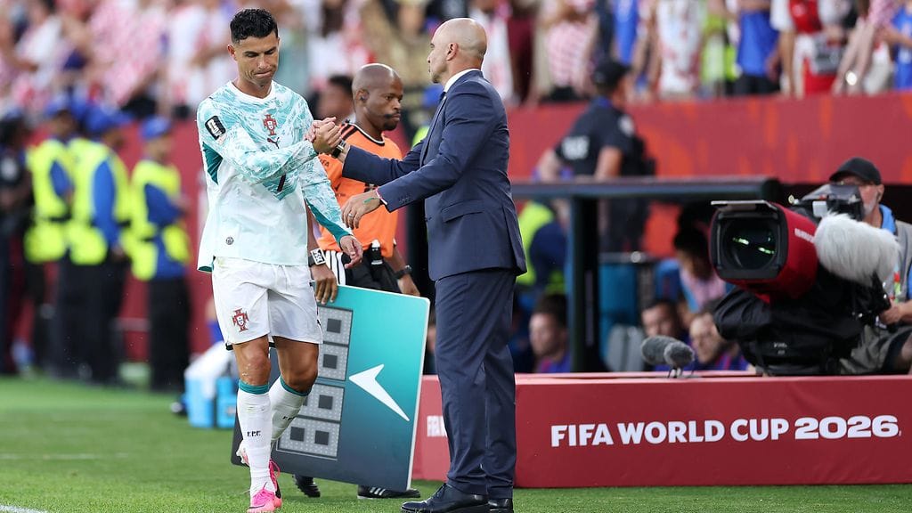 Cristiano Ronaldo ei näyttänyt pitävän päävalmentaja Roberto Martinezin tekemästä vaihdosta.