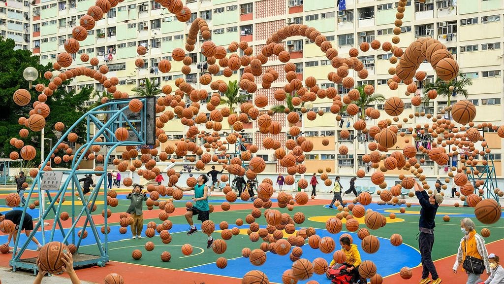 Choi Hung Estate, Day two © Pelle Cass_
