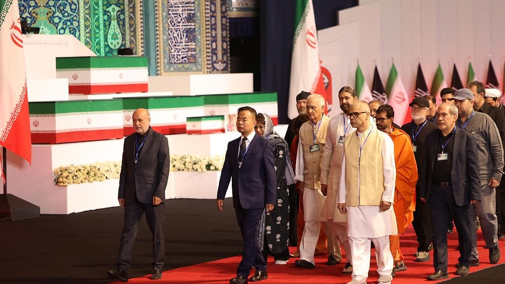 Ajatollah Ali Khamenei surmattiin helmikuussa 2026.