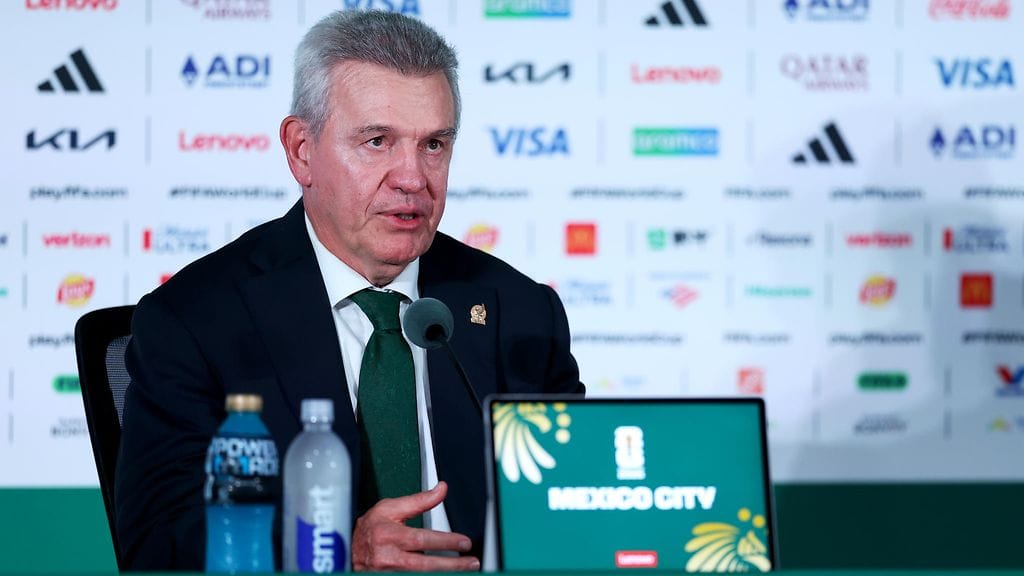 Javier Aguirre jättää tehtävänsä.