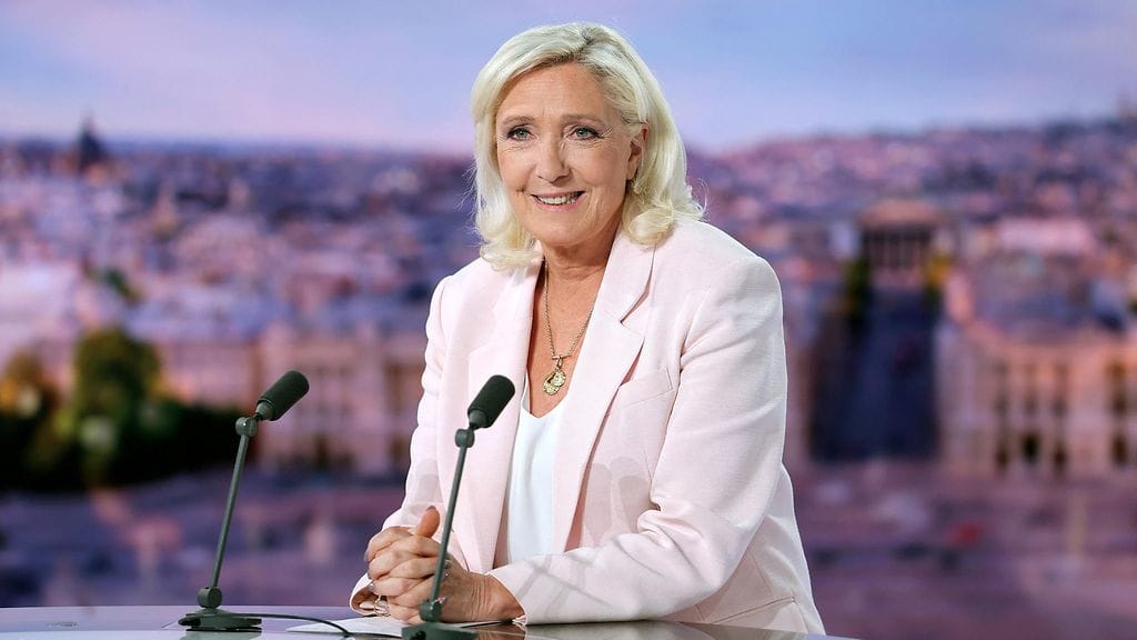Marine Le Pen ranskalaisen TF1:n televisiohaastattelussa 7. heinäkuuta 2026.