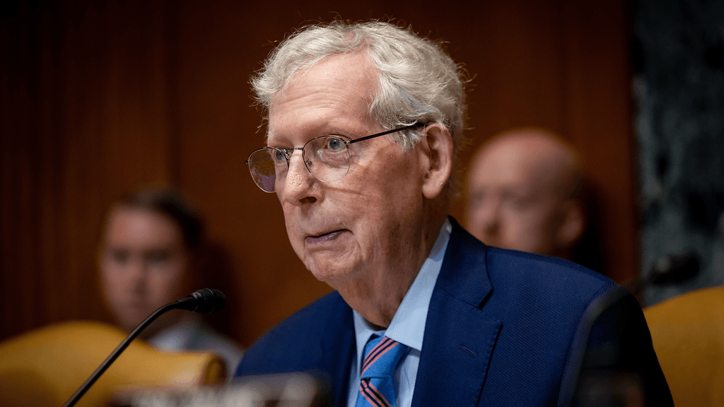 Yhdysvaltain republikaanisenaattori Mitch McConnelin kaatumiset ovat olleet otsikoissa viime vuosina.