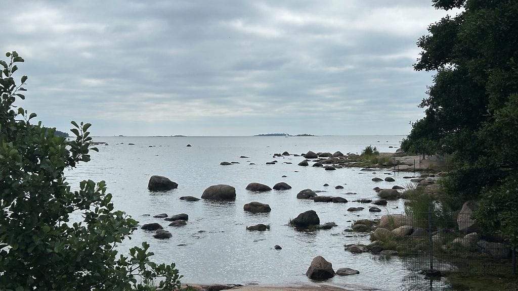 Itämeri, Lauttasaari