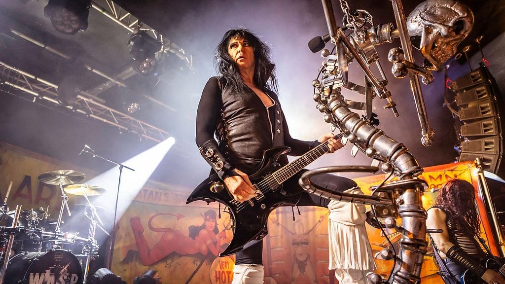 Festivaalin mukaan W.A.S.P.-yhtye perui esiintymisensä "perhesyihin vedoten".