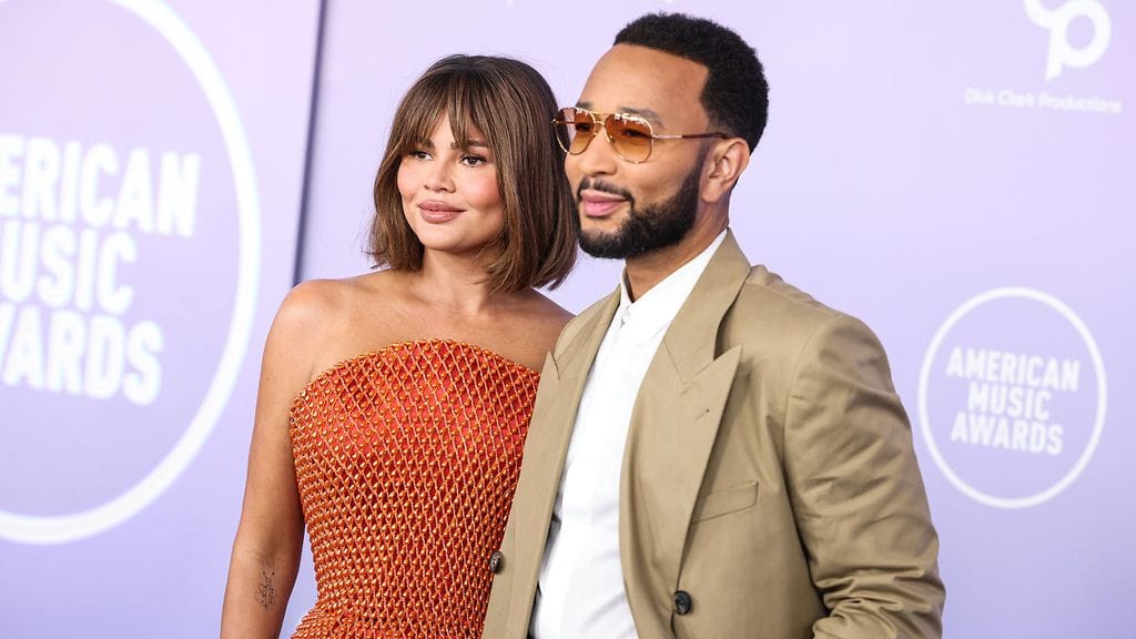 Chrissy Teigen ja John Legend keväällä 2016.