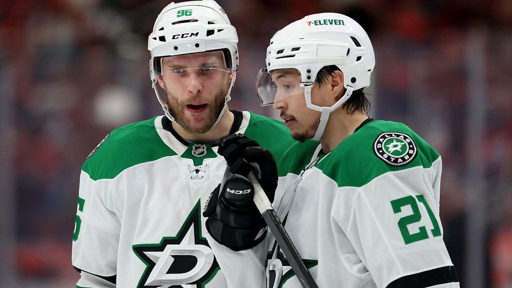 Mikko Rantanen (vas.) ja Jason Robertson ovat Dallas Starsin syömähampaita.