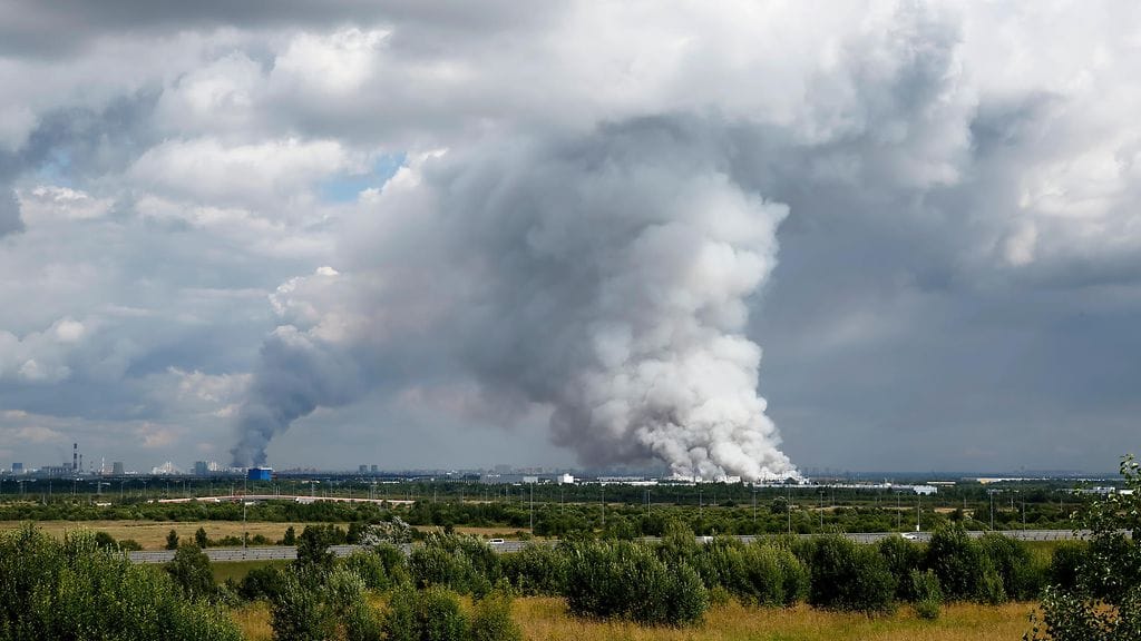 Ukraina on iskenyt useisiin verkkojätti Wildberrisien varastoihin. Kuva Pietarin logistiikkakeskuksesta