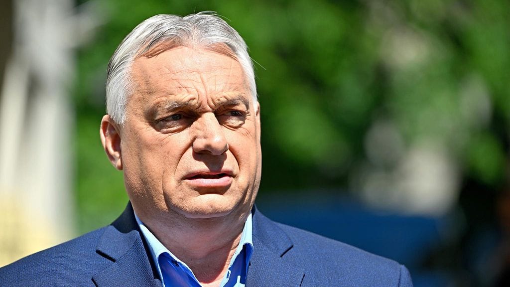 Unkarin entinen pääministeri ja oppositiojohtaja Viktor Orbán olisi käyttänyt Unkarin veto-oikeutta Venäjän vastaisen pakotepaketin hyväksynnässä.