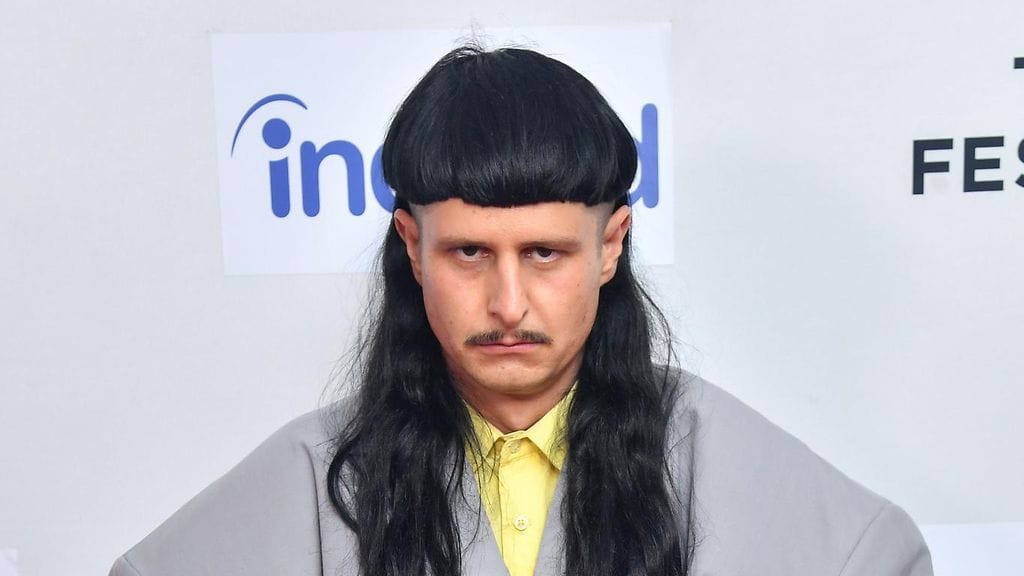 Oliver Tree menehtyi helikopterionnettomuudessa kesäkuussa.