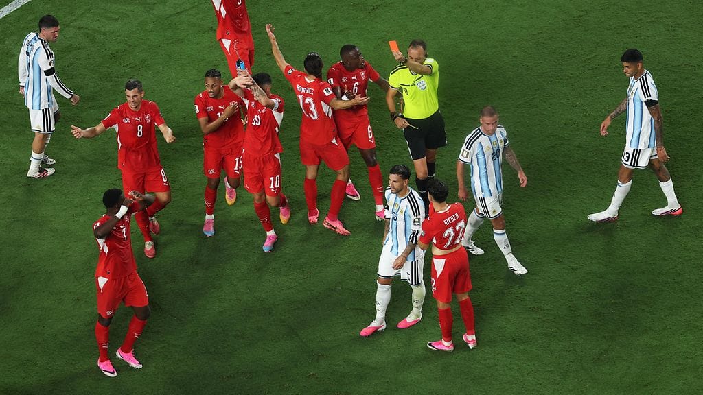 Argentiinan ja Sveitsin ottelussa kuohui.