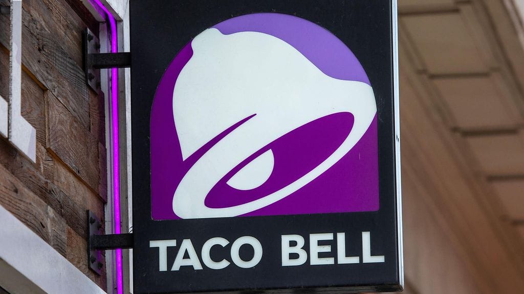 Laajalle levinnyt ripuliepidemia on linkitetty Taco Bell -ketjun jäävuorisalaattiin Yhdysvalloissa.