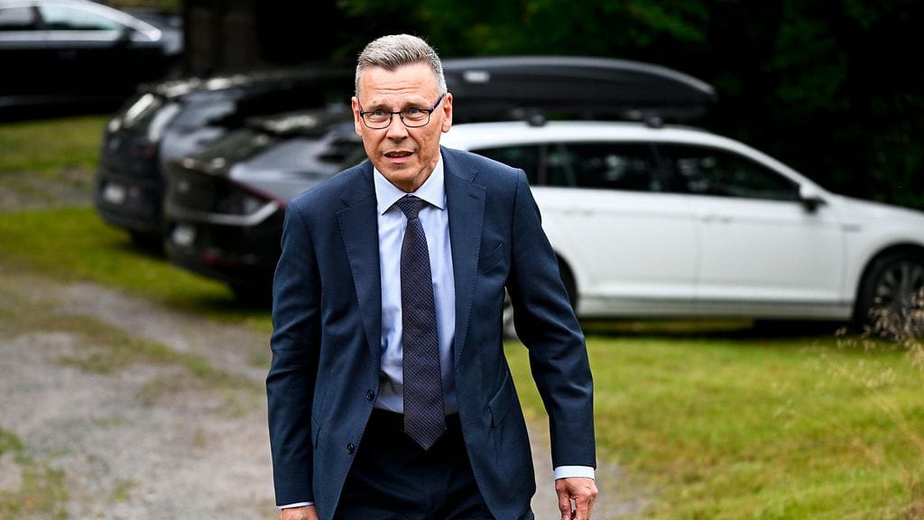 LK Valtiovarainministeriö kokous Mikko Spolander 040826