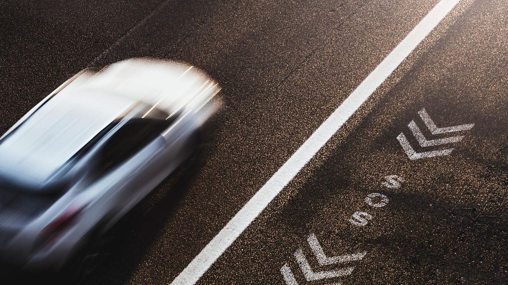 Autot törmäsivät ketjureaktion seurauksena. Kuvituskuva.