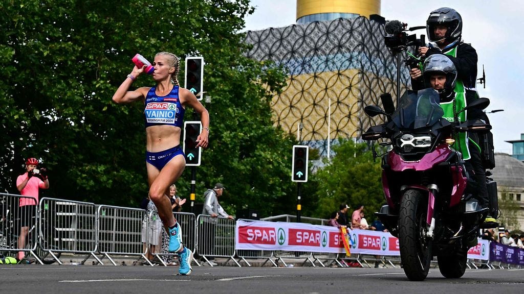 Alisa Vainio oli ylivoimainen EM-maratonilla.