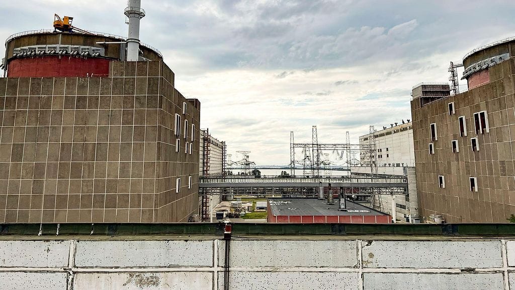 Kuvituskuva Zaporizhzhjan ydinvoimalasta.