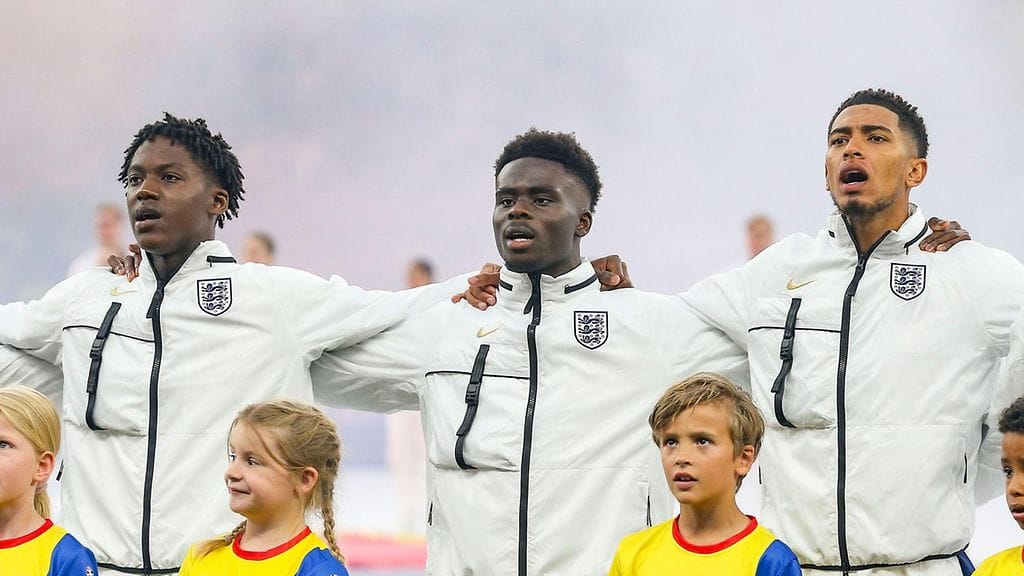 Englannin Kobbie Mainoo, Bukayo Saka ja Jude Bellingham joutuivat MM-kisojen aikana rasismiryöpyn kohteiksi.