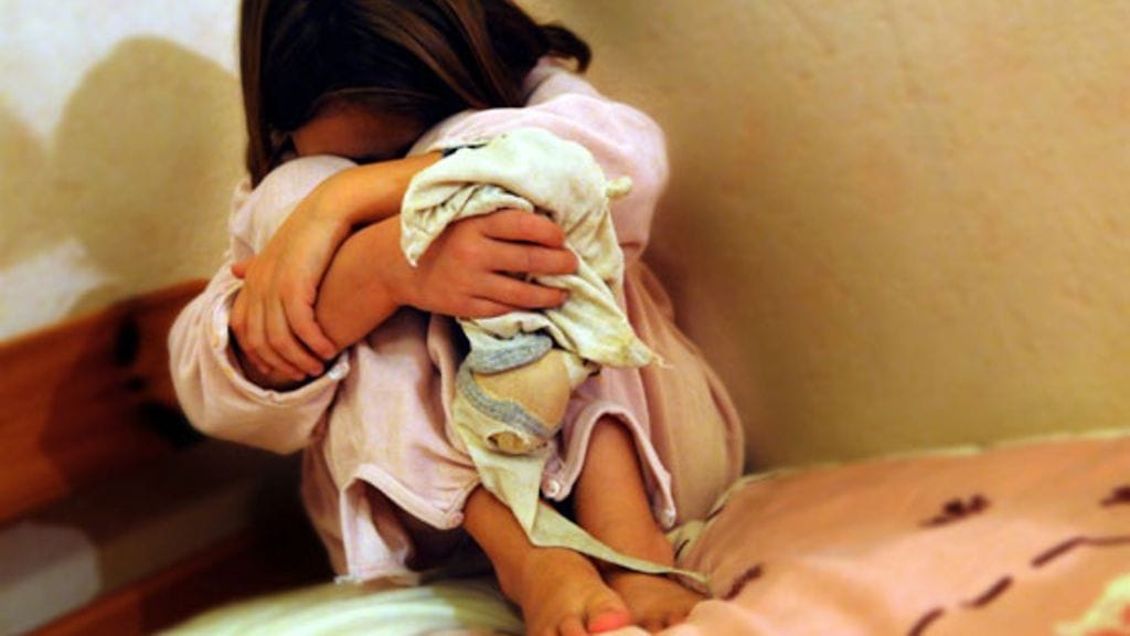 Suomalaisessa lastensuojelussa pitäisi asiantuntijan mukaan kuulla enemmän itse lapsia. Kuvituskuva.