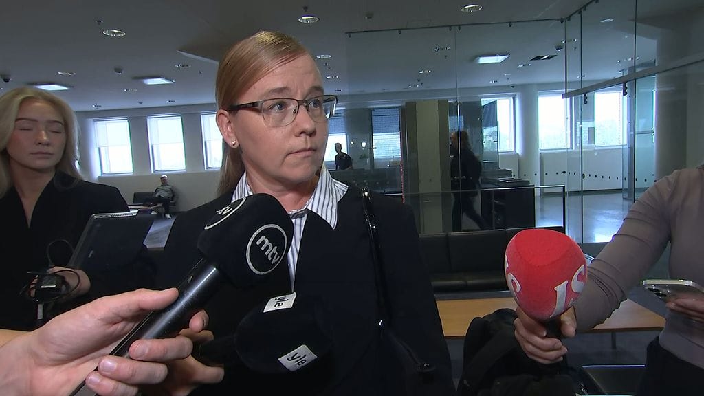 OMA Annukka Juntunen syyttäjä