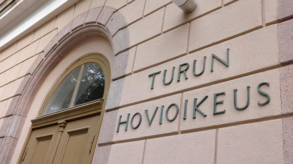 Turun hovioikeudessa alkaa tänään Airiston Helmi -yhtiöön liittyvän talousrikosjutun käsittely.