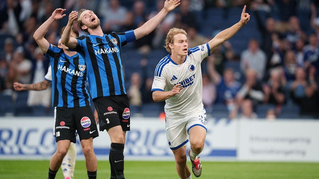 FC Kööpenhaminan Mads Emil Madsen juhli 2–0-maalia Interiä vastaan.