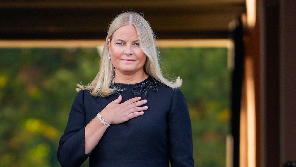 Mette-Marit on tarkkailtavana keuhkonsiirtoon liittyvien komplikaatioiden vuoksi.
