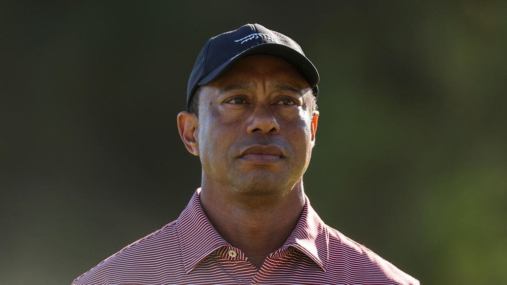 Tiger Woods ei viiteen vuoteen saa ajaa.