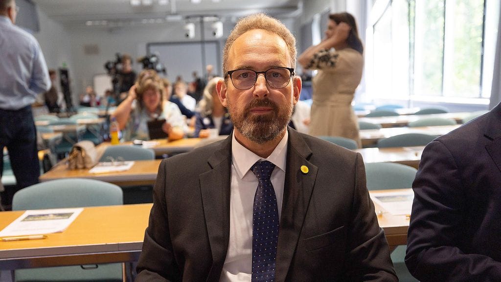 Jani Mäkelän mukaan perussuomalaiset ei käsittele Peltokankaan kirjoituksia kokouksessaan.