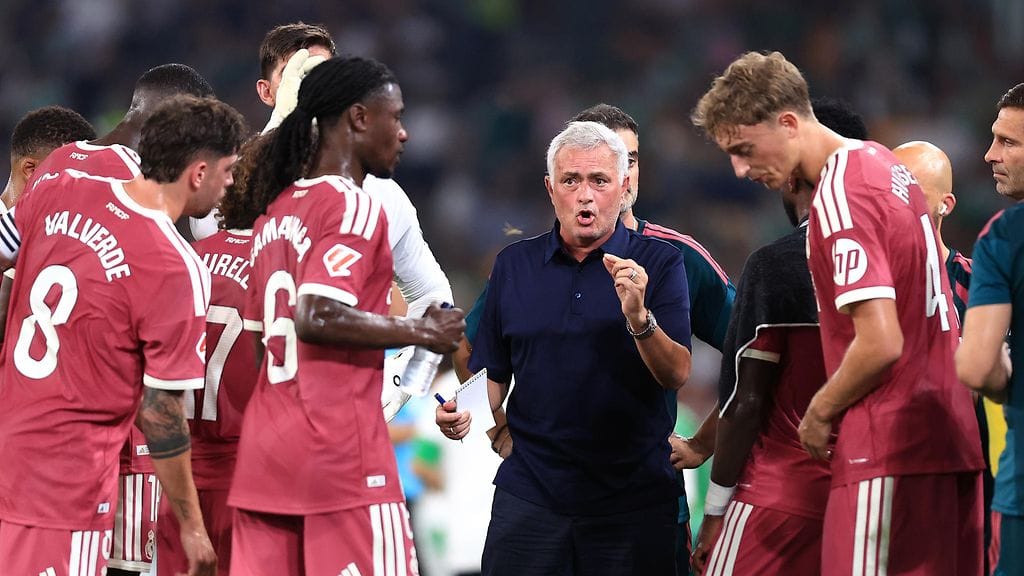 Real Madridin ja Jose Mourinhon voitokas alkukausi sai ensimmäisen lommon.