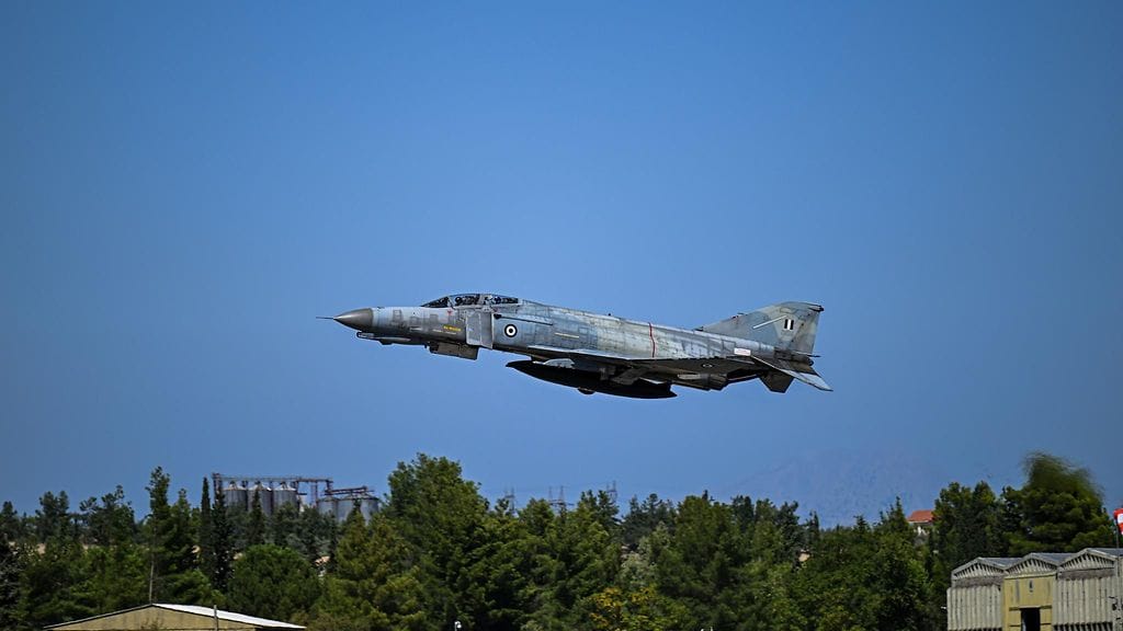 F-4 Phantom -hävittäjä Kreikassa syyskuussa 2025.