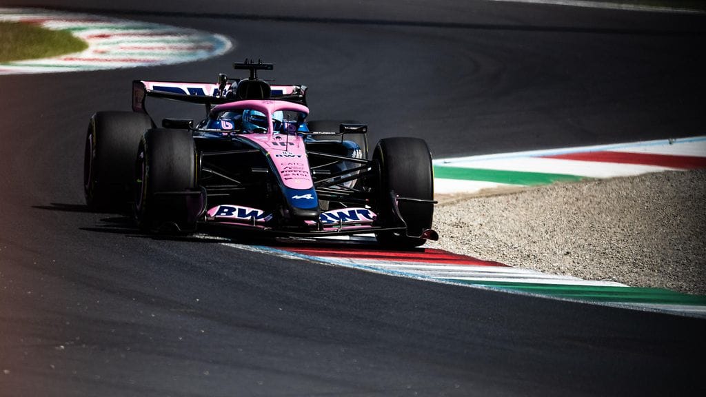 Pierre Gasly lähtee päivän kisaan paalupaikalta.