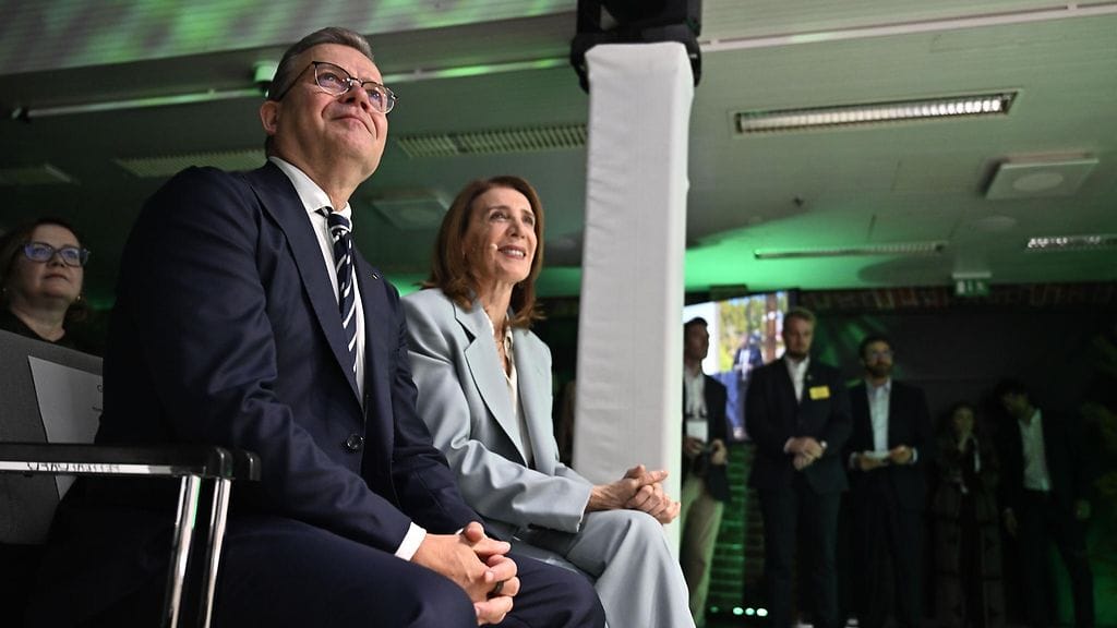 LK Google investointi Petteri Orpo Ruth Porat 090926