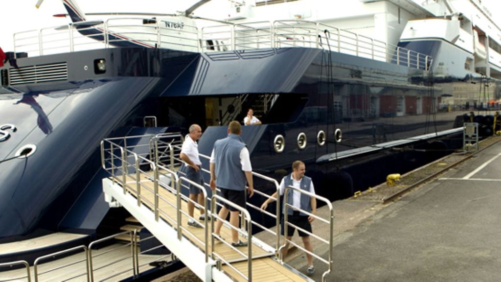 Paul Allenin Octopus-jahti vieraili Helsingissä pari vuotta sitten.