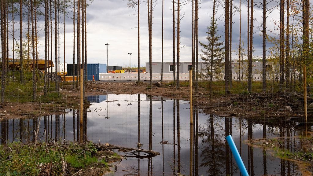 Muhoksen datakeskuksen rakennustyömaa Leppiniemellä Muhoksella 11. syyskuuta 2026.