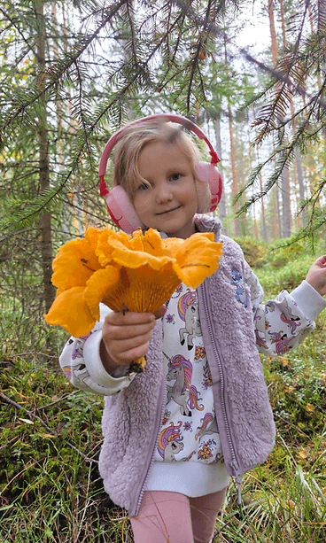OMA Meea Jalonen jättikantarelli 220926