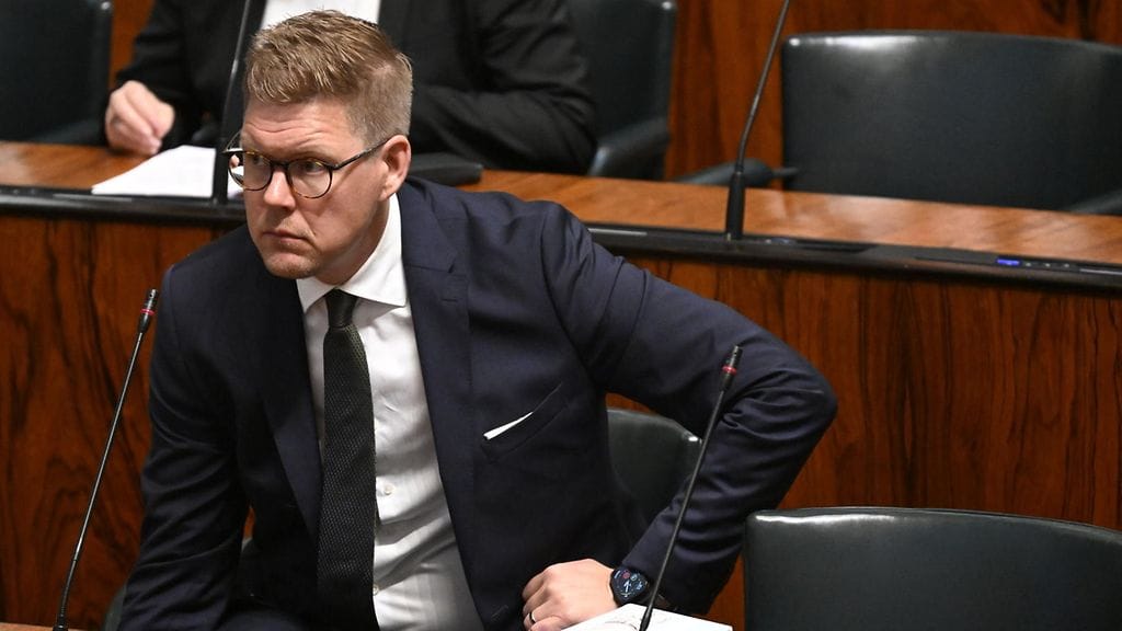 SDP:n puheenjohtaja Antti Lindtman eduskunnassa 2. syyskuuta 2026.