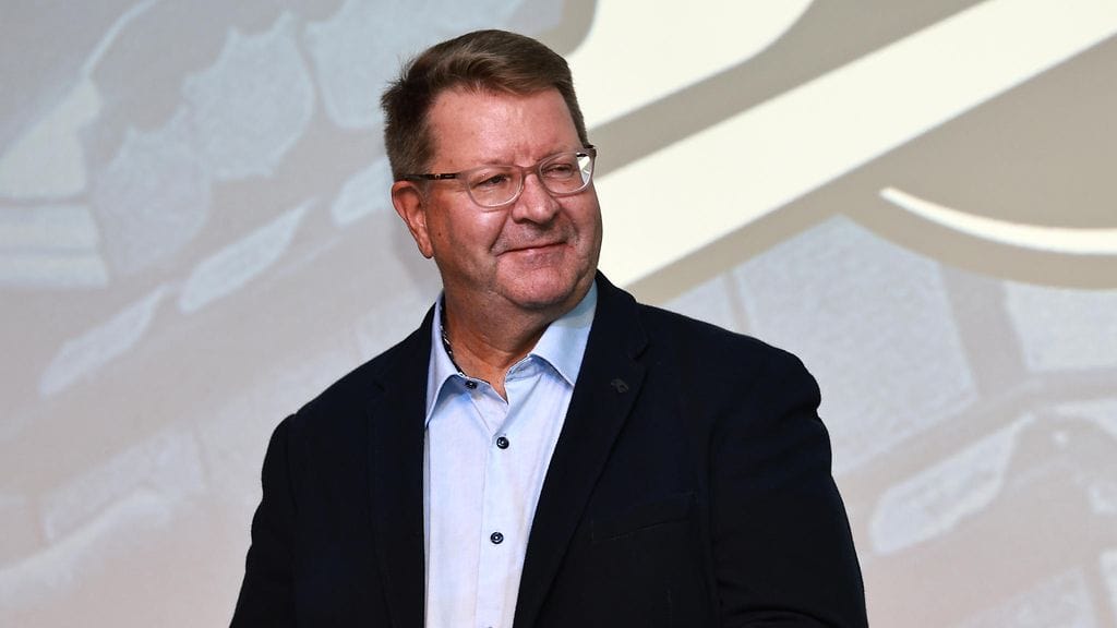 Jyrki Seppä toimii nyt Ilveksessä puheenjohtajana sekä jääkiekon että jalkapallon taustayhtiössä.