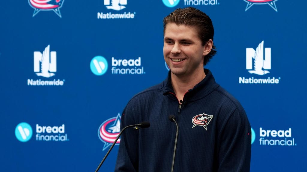 Adam Fantilli, 21, solmi muhkean jatkosopimuksen Columbus Blue Jacketsin kanssa.