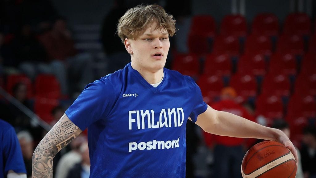 Miikka Muurinen, 19, sai peliluvan yliopistosarja NCAA:han.