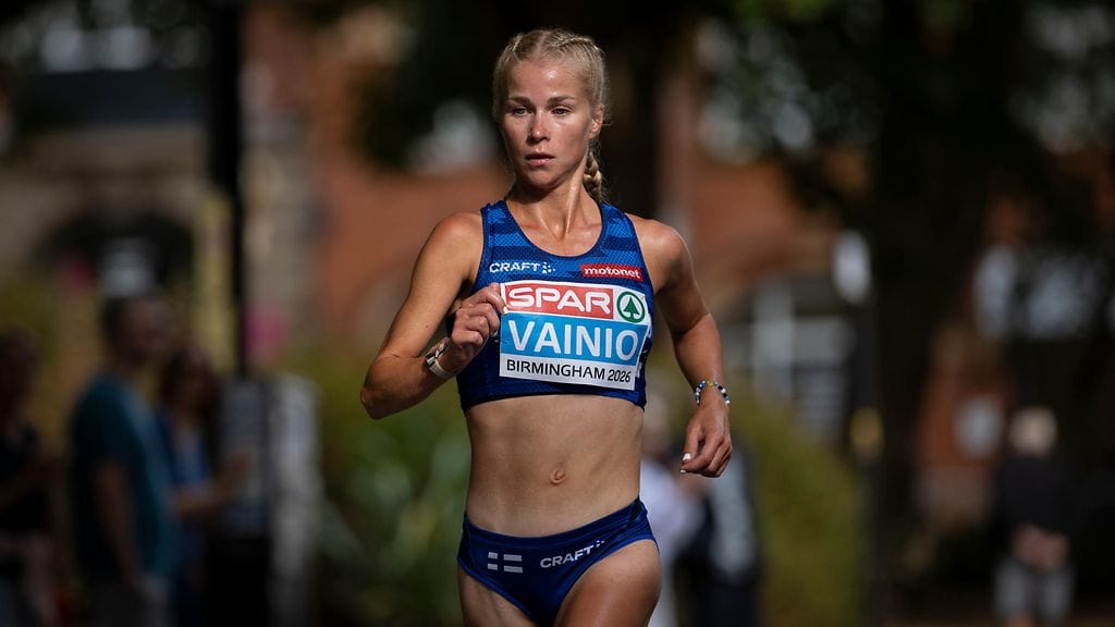 Alisa Vainion matka Berliinin maratonilla jäi alle kymmeneen kilometriin.
