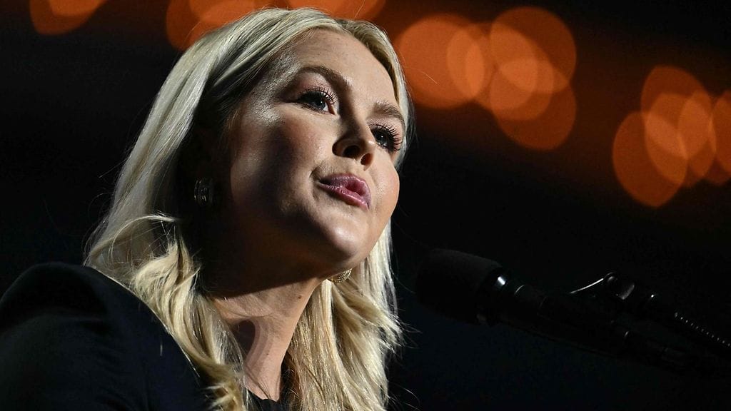 Karoline Leavitt siirtyy Fox Newsin ruutukasvoksi.