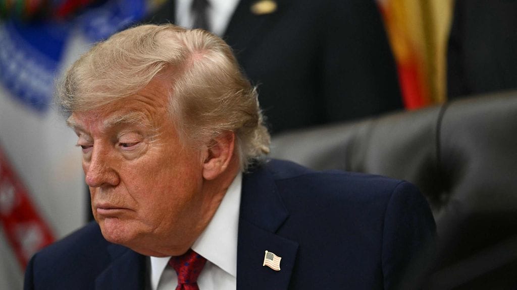 Trump hyväksyi armeijan teloitusryhmän käytön kuolemanrangaistuksen täytäntöönpanossa.