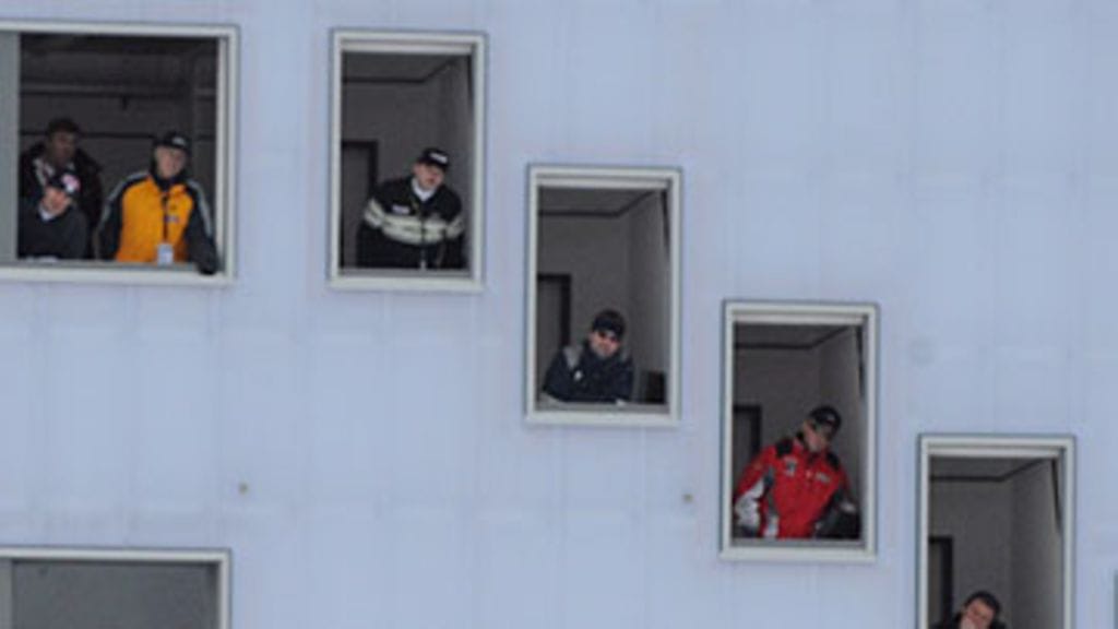 Janne Ahonen (Kuva: EPA/PETER KNEFFEL)