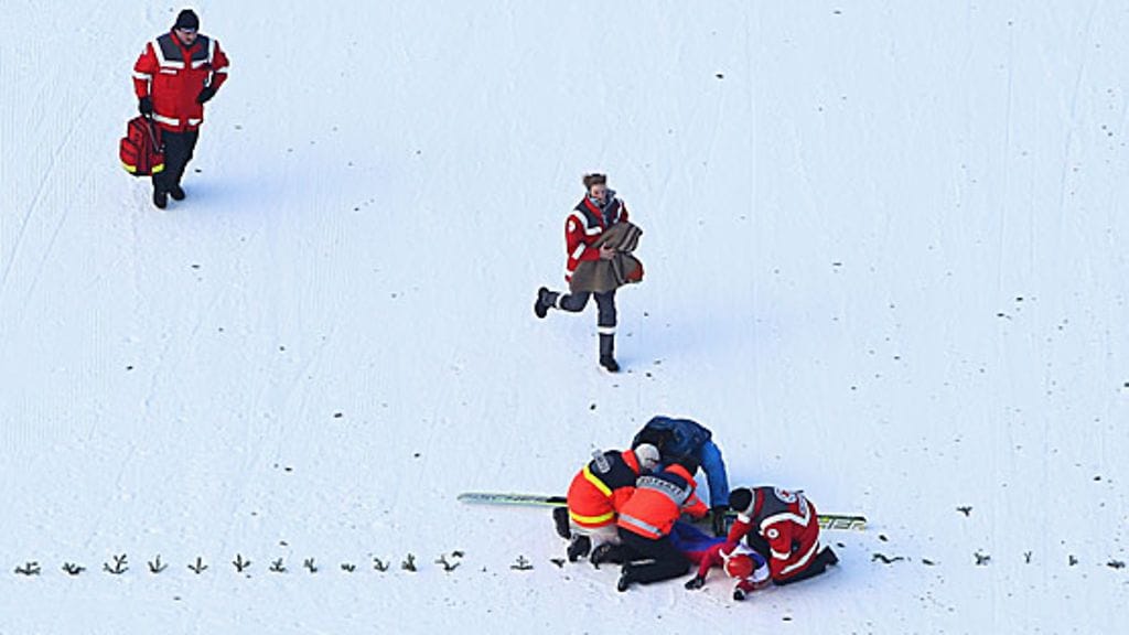 Ville Larinto kaatui pitkän hyppynsä Garmisch-Partenkirchenissä