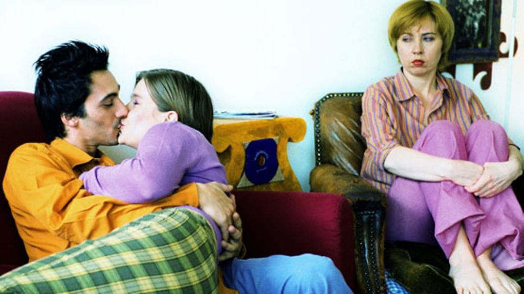 Yksi lukijoista kuvailee suhdettaan varattuun mieheen "parin vuoden naisen alistamiseksi". Kuvituskuva.