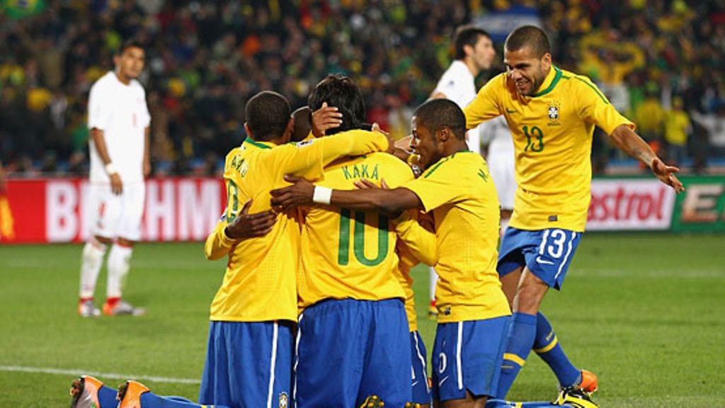 Brasilia selvitti maanantaina tiensä puolivälieriin, kuva: Richard Heathcote/Getty Images