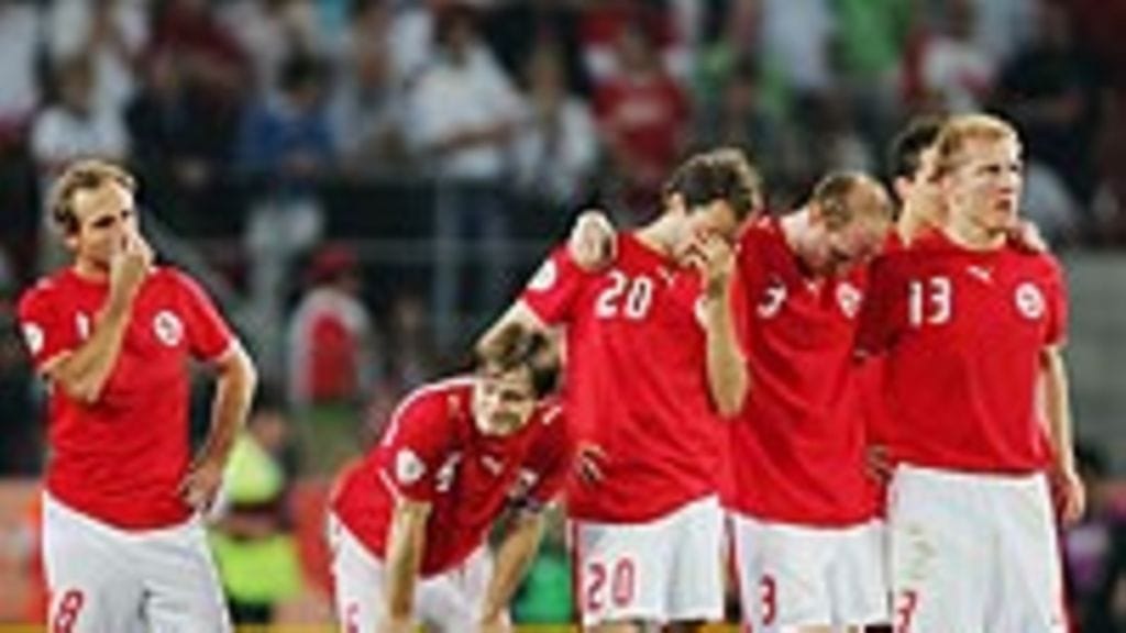 Sveitsi suree tappiota, Photo: David Cannon/Getty Images Sport