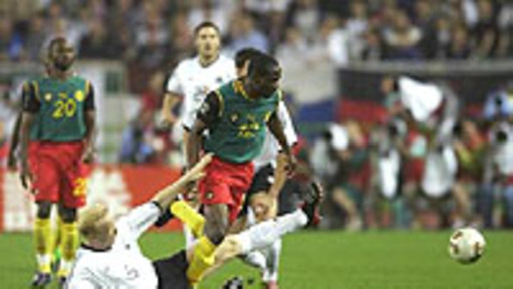 Saksan Carsten Ramelow Kamerun-ottelussa (Photo: Stu Forster/Getty Images)