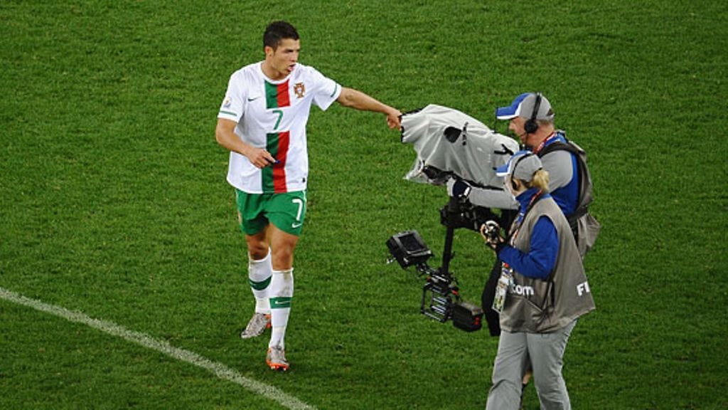 Cristiano Ronaldo poistuu MM-turnaukesta, kuva: Laurence Griffiths/Getty Images