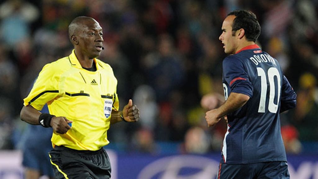 Landon Donovan ja Koman Coulibaly, kuva: Kevork Djansezian/Getty Images