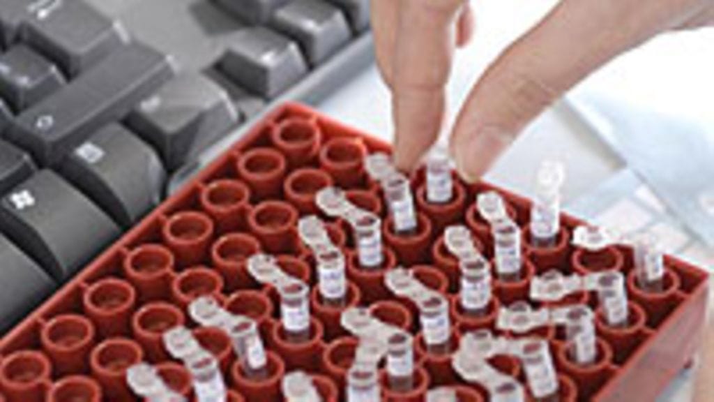 Dopingtesti, näytteitä, kuva: Nagaya Yo/IOC via Getty Images